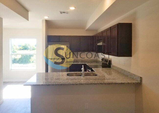 Building Photo - Available now! Gorgeous 2BR/2BA Unit for R...