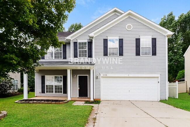 Building Photo - 1 MONTH OF FREE RENT SAVINGS! Experience M...