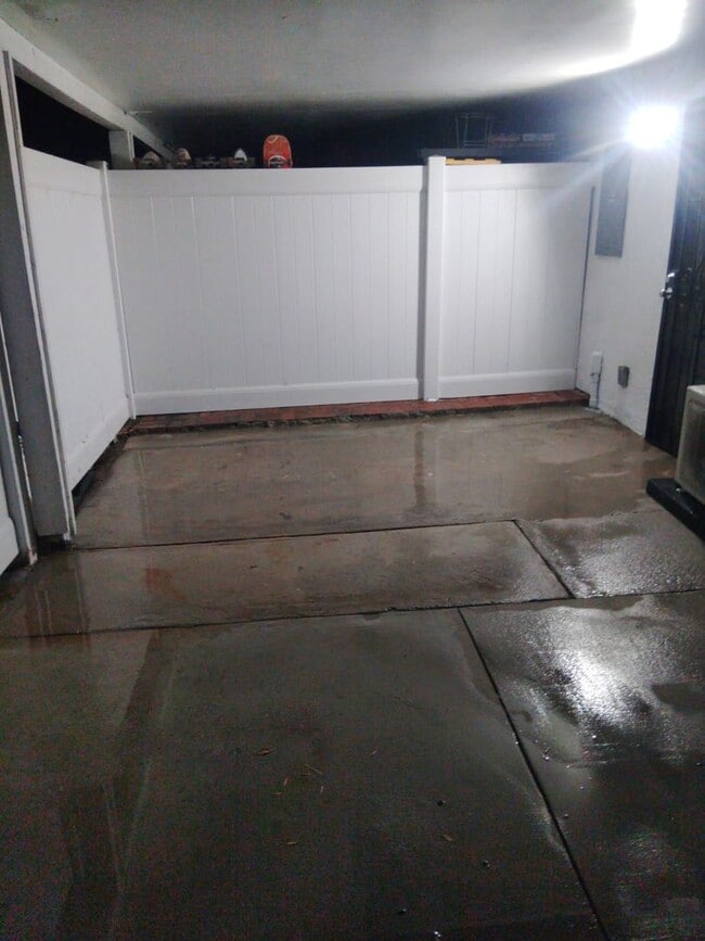 Building Photo - 5704 Wisteria Dr