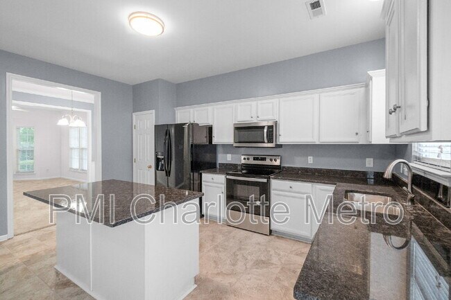 Foto del edificio - 9707 Mallard Glen Dr