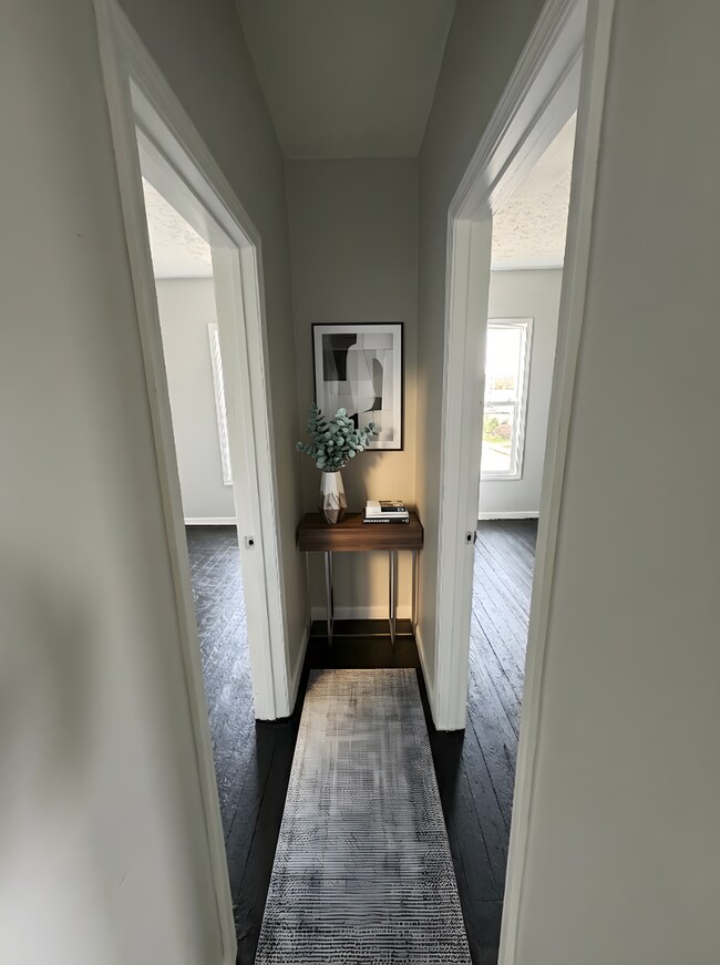 Foto del edificio - 3860 E 72nd St