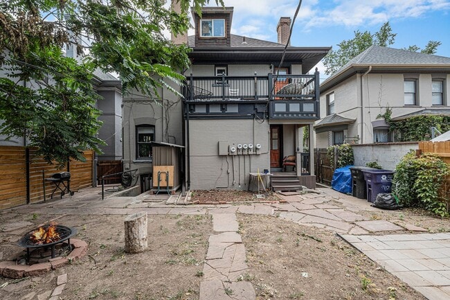 Building Photo - 1464 N Elizabeth St
