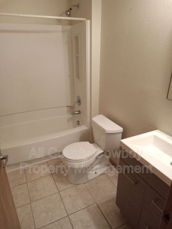 535 Mitchell St Unit 5, Laramie, WY 82072 Condo for Rent in Laramie