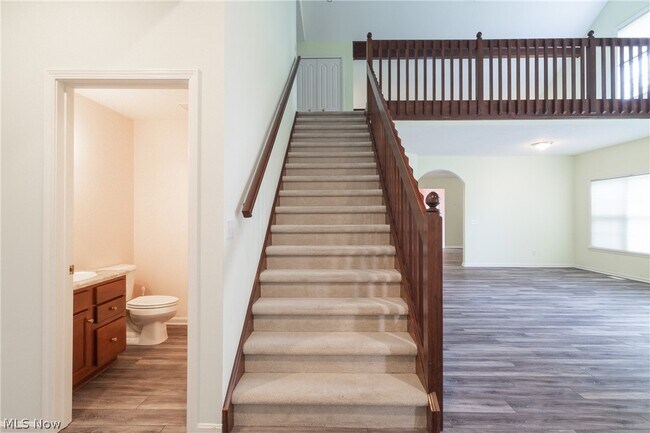 Building Photo - 14480 Quail Ridge Dr