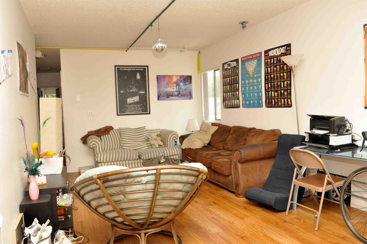 Primary Photo - 6580 Pardall Rd