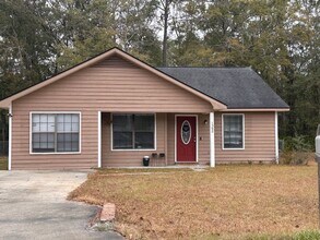 Building Photo - 1308 Forest Lake Dr