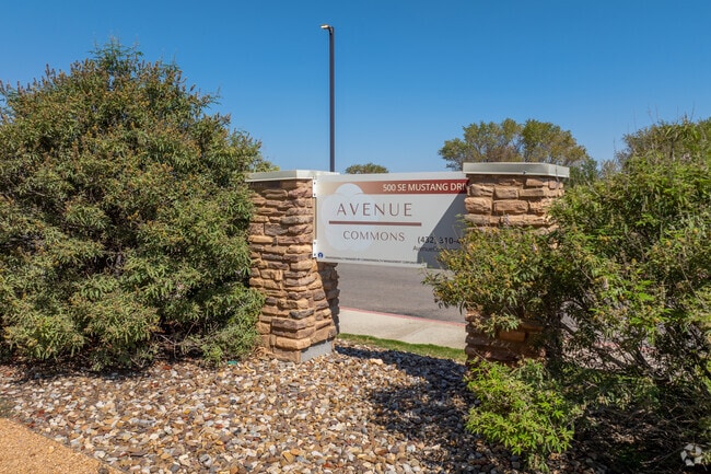 Señalización - Avenue Commons