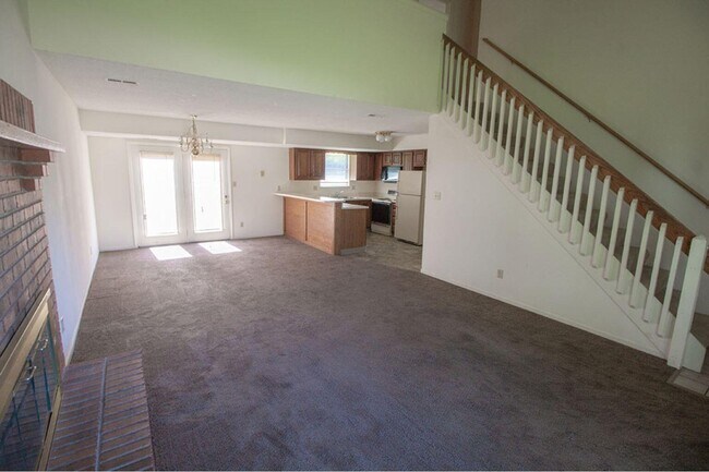 Foto del edificio - 3600 Hermitage Rd