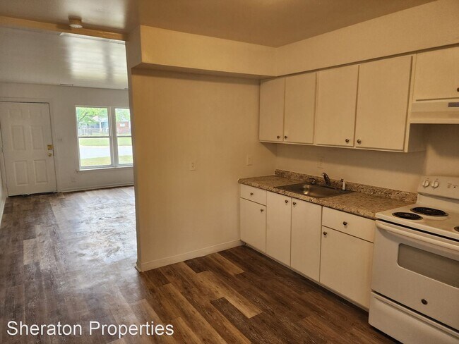 Building Photo - 3 br, 1 bath House - 213 Pilgrim Rd.