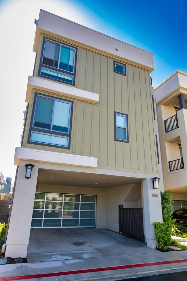 Foto del edificio - 1625 Hampton Dr