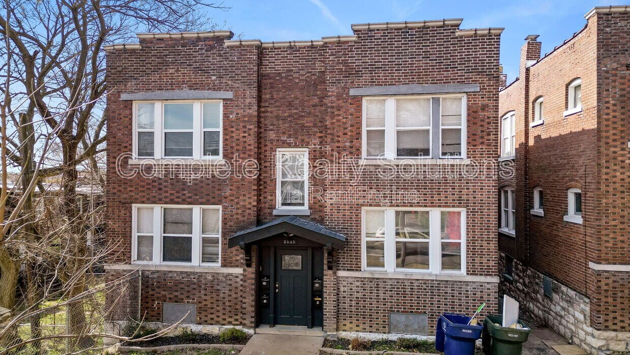 Primary Photo - 3545 Oregon Ave