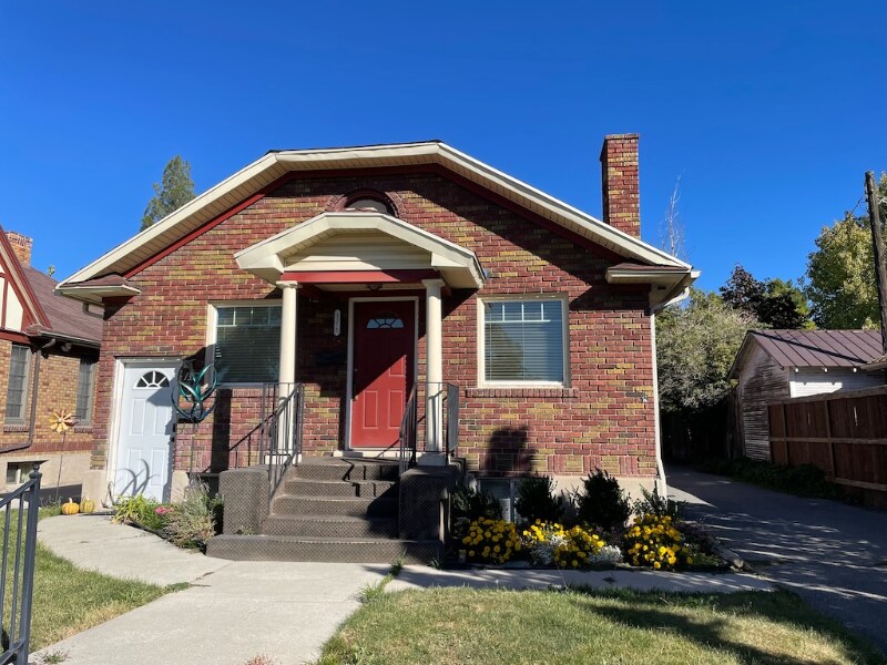 Primary Photo - 1375 E 1700 S