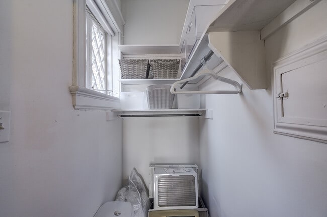 Large Walk in Closet - 1913 Hanover Ave