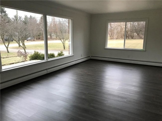 Building Photo - 107 Lena Hill Dr