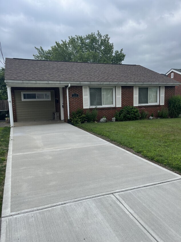 Photo - 215 Owens Ave (McKeesport, PA)