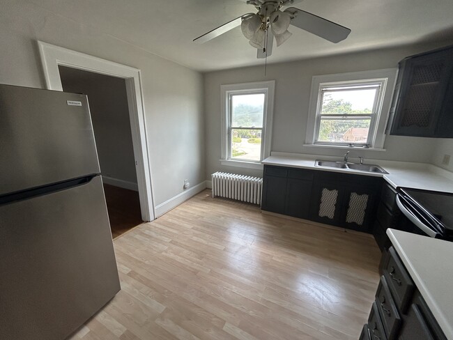 Foto del edificio - 5517 Clearview Ave
