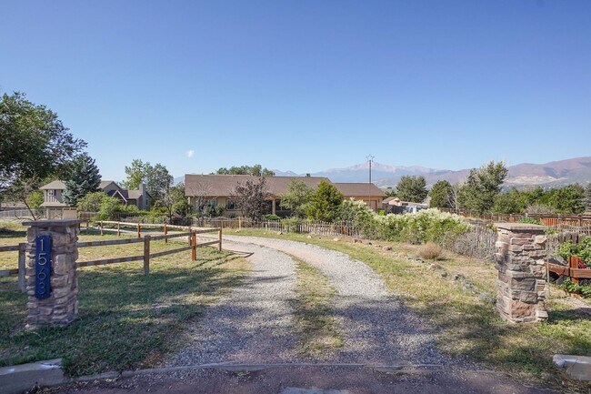 Foto del edificio - Market at Chapel Hills 4BD on .6 acre Lot