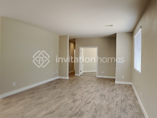 Building Photo - 7133 Ponderosa Way