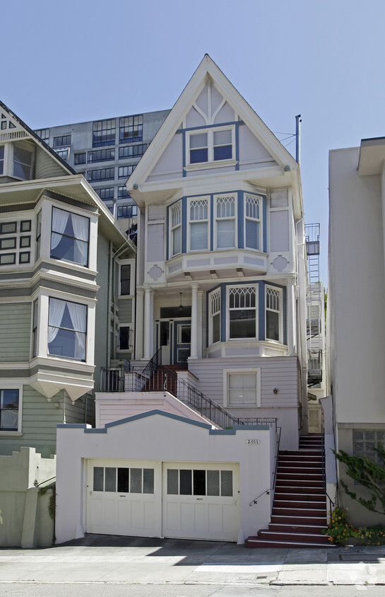 Primary Photo - 2011 Vallejo St