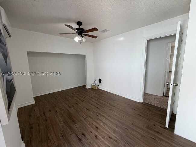 Building Photo - 17843 NW 63rd Ct