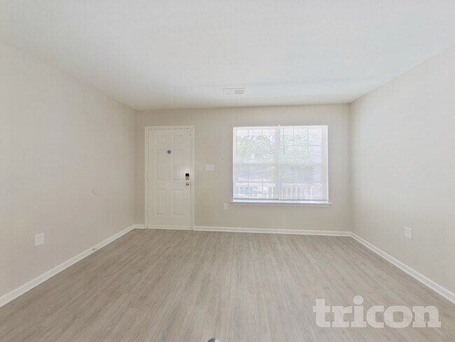Foto del edificio - 4614 Christenbury Hills Ln
