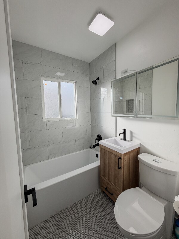 Foto del edificio - 1642 Madison Ave