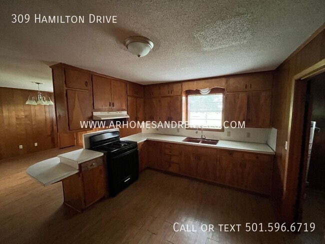 Foto del edificio - 309 Hamilton Dr