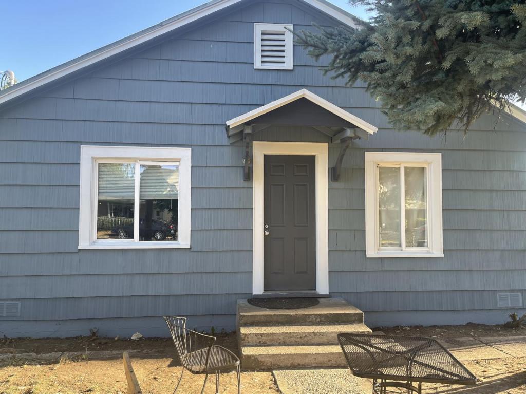 Foto principal - 253 C St