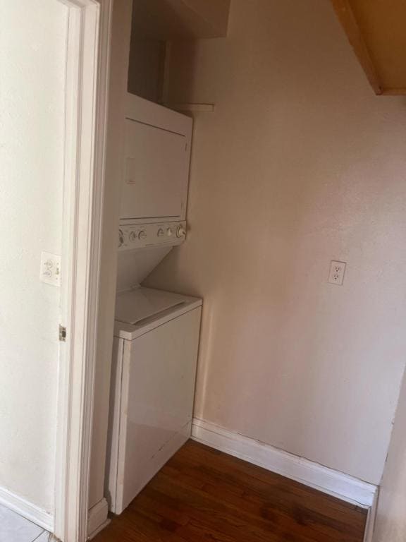 Building Photo - 301 NE 26th St