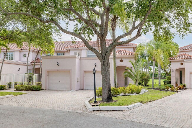 Building Photo - 8050 Aberdeen Dr