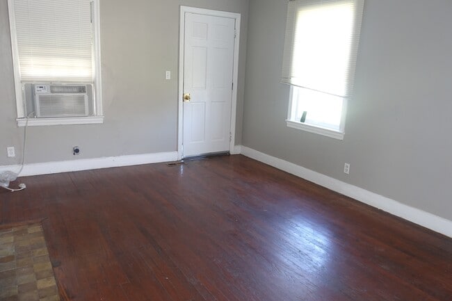 Foto del edificio - 831 4th Ct W