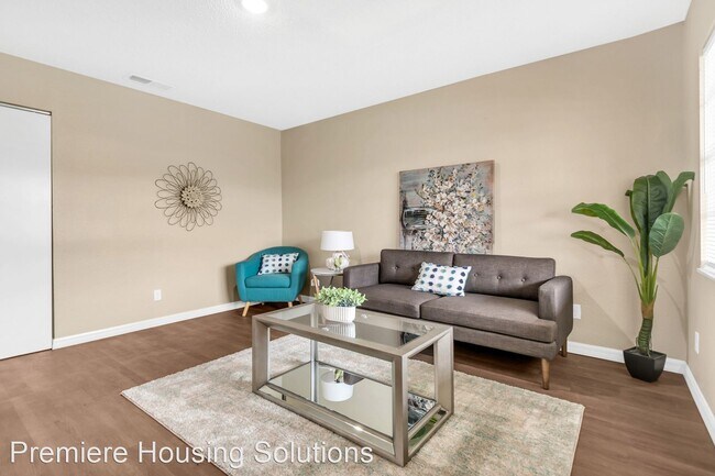 Building Photo - 3 br, 1 bath House - 843 Continental Drive