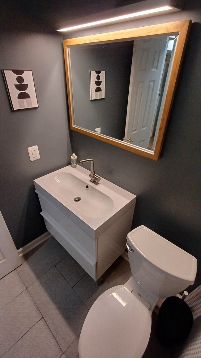 Building Photo - 4221 Grant St NE