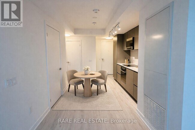 Building Photo - 120 Broadway Ave