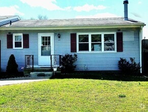 Building Photo - 14D Primrose Ln