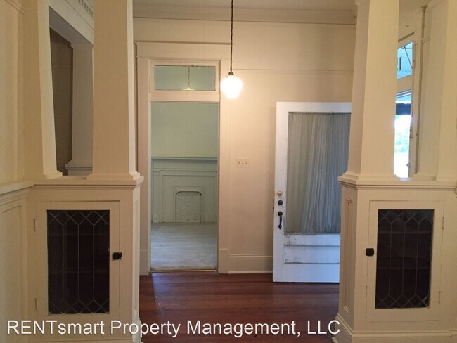 Building Photo - 4 br, 2 bath House - 1500 17th Street