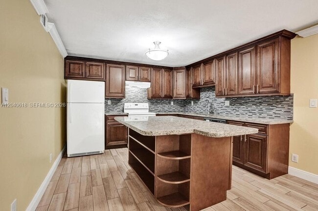 Photo - 4114 NW 88th Avenue Unit 102 Apartment