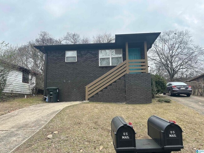 Foto del edificio - 2938 42nd Ave N