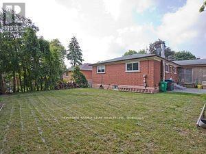 Building Photo - 28 Ladore Dr