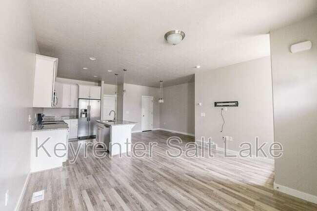 Foto del edificio - 1091 W Emerald Pools Ln