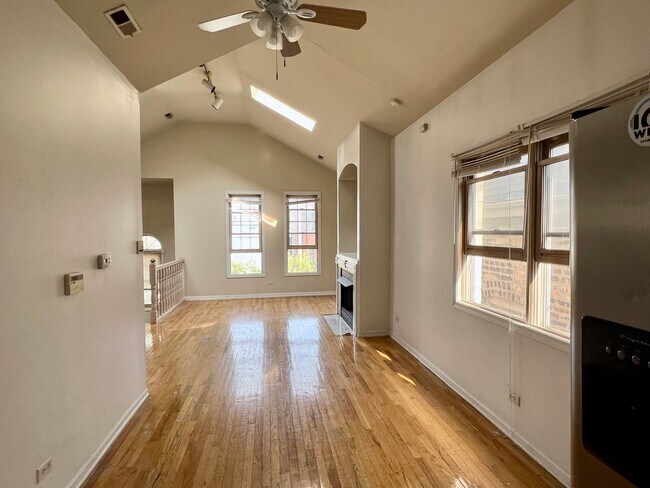 Foto del edificio - 1238 N Cleaver St