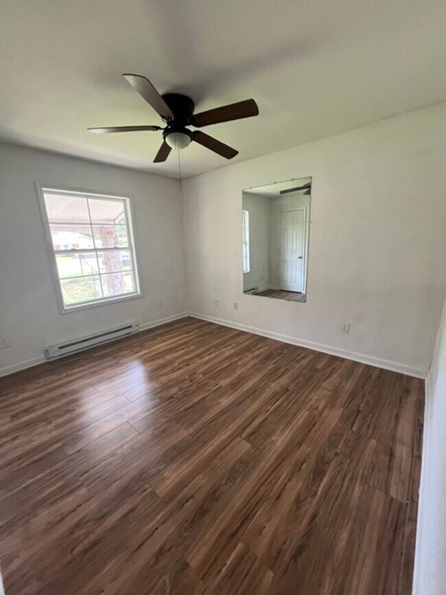 Building Photo - 3626 Holts Chapel Rd
