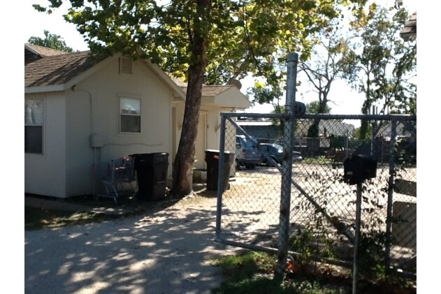 Building Photo - 7714 Avenue B
