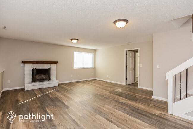 Foto del edificio - 3279 Breckenridge Drive West