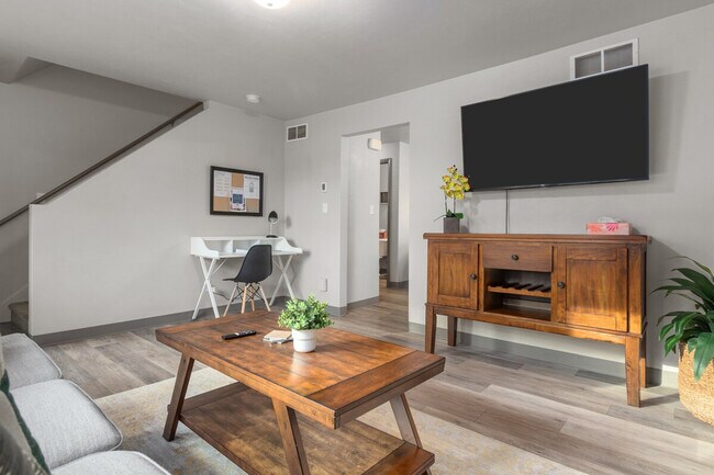 Foto del edificio - 1800 E Northland Ave