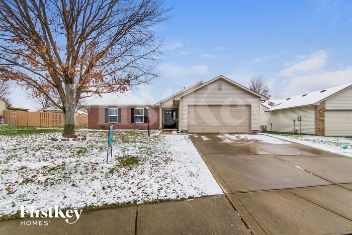 Primary Photo - 7655 Hidden Valley Ln