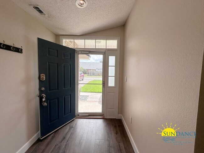Foto del edificio - Beautiful 3-Bedroom Home in Fort Walton Be...