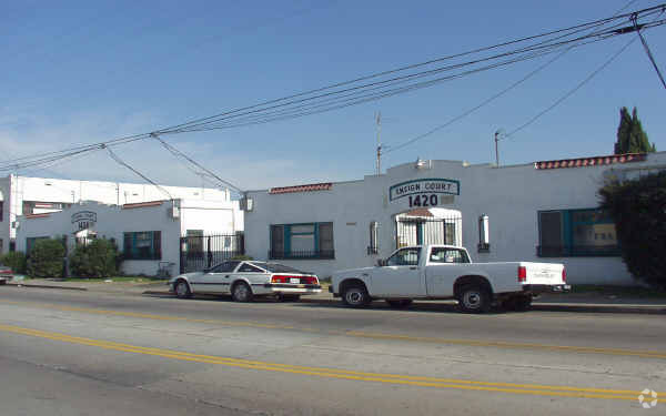 Foto del edificio - 1420 Cherry Ave