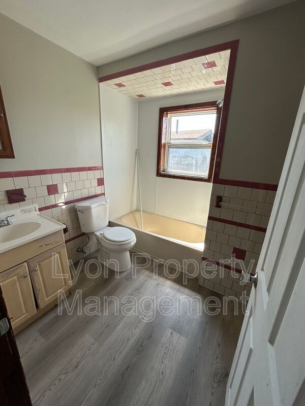 Building Photo - 37 McGurk St