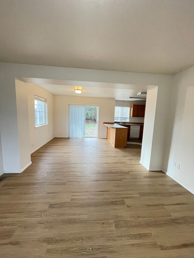 Building Photo - Beautiful Home on Indiana Drive in Ellensburg